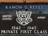 Ramon D Reyes