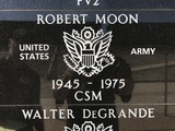 Robert Moon