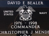 David E Bealer